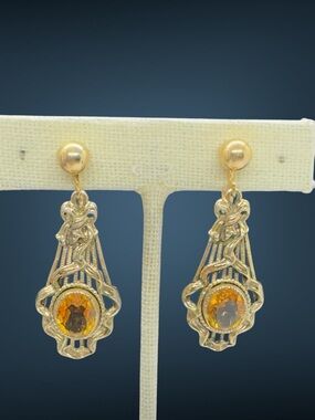 Vintage Art Deco UV Reactive Amber Glass Screw Back Earrings